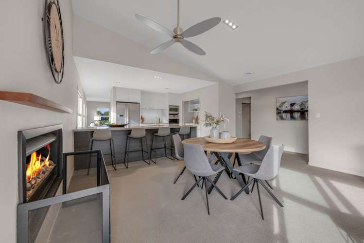 26 Columbia Crescent Beachlands_16