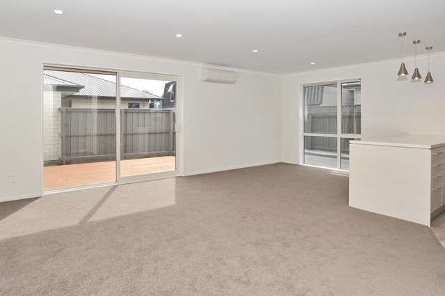 1/407 Main North Road Redwood_1