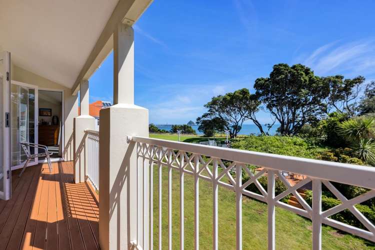 1 Kawaroa Close New Plymouth Central_13