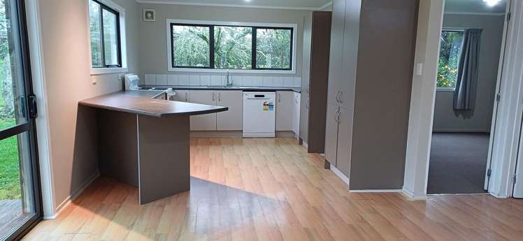 12 Pukeatua Road Maungatapere_1