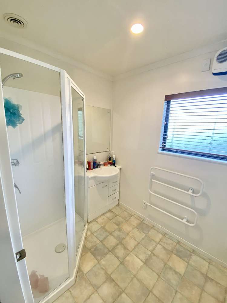 5 Bishops Glen Tawa_10