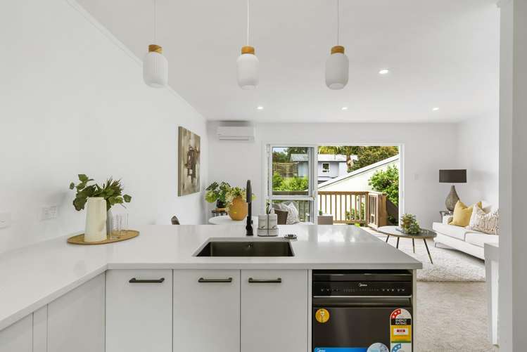 1/7 Dakota Avenue Beach Haven_13