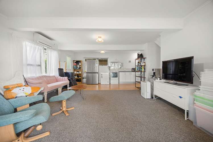 21 Howard Hunter Avenue St Johns_24