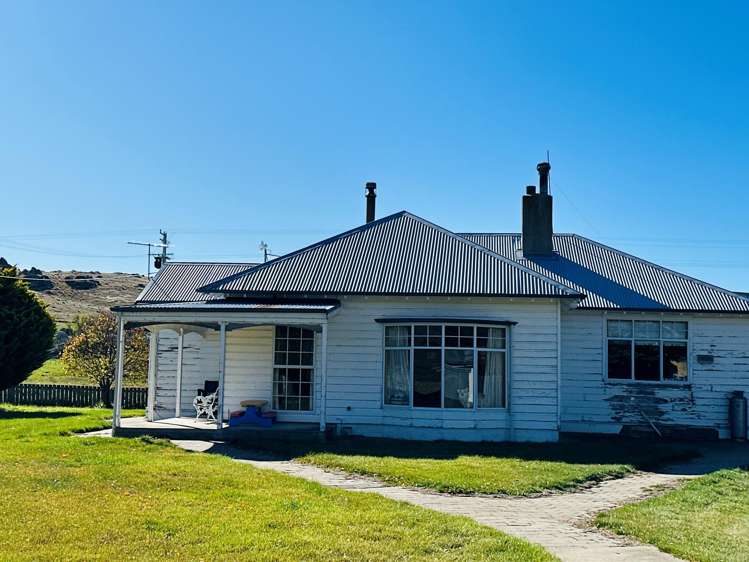 1109 Little Valley Road Alexandra_20