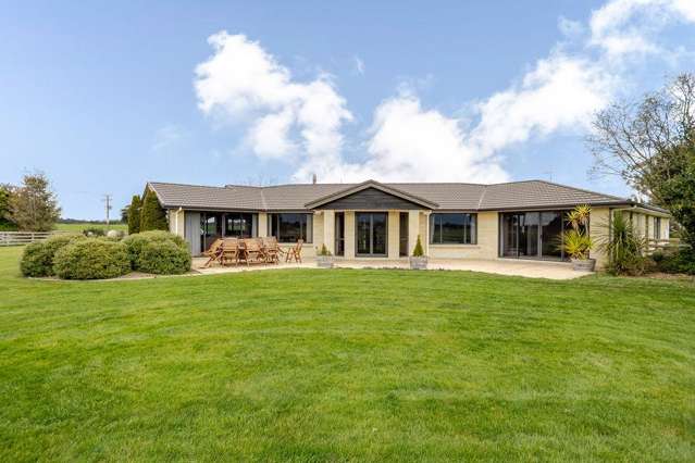 152 Aerodrome Road Dannevirke_1