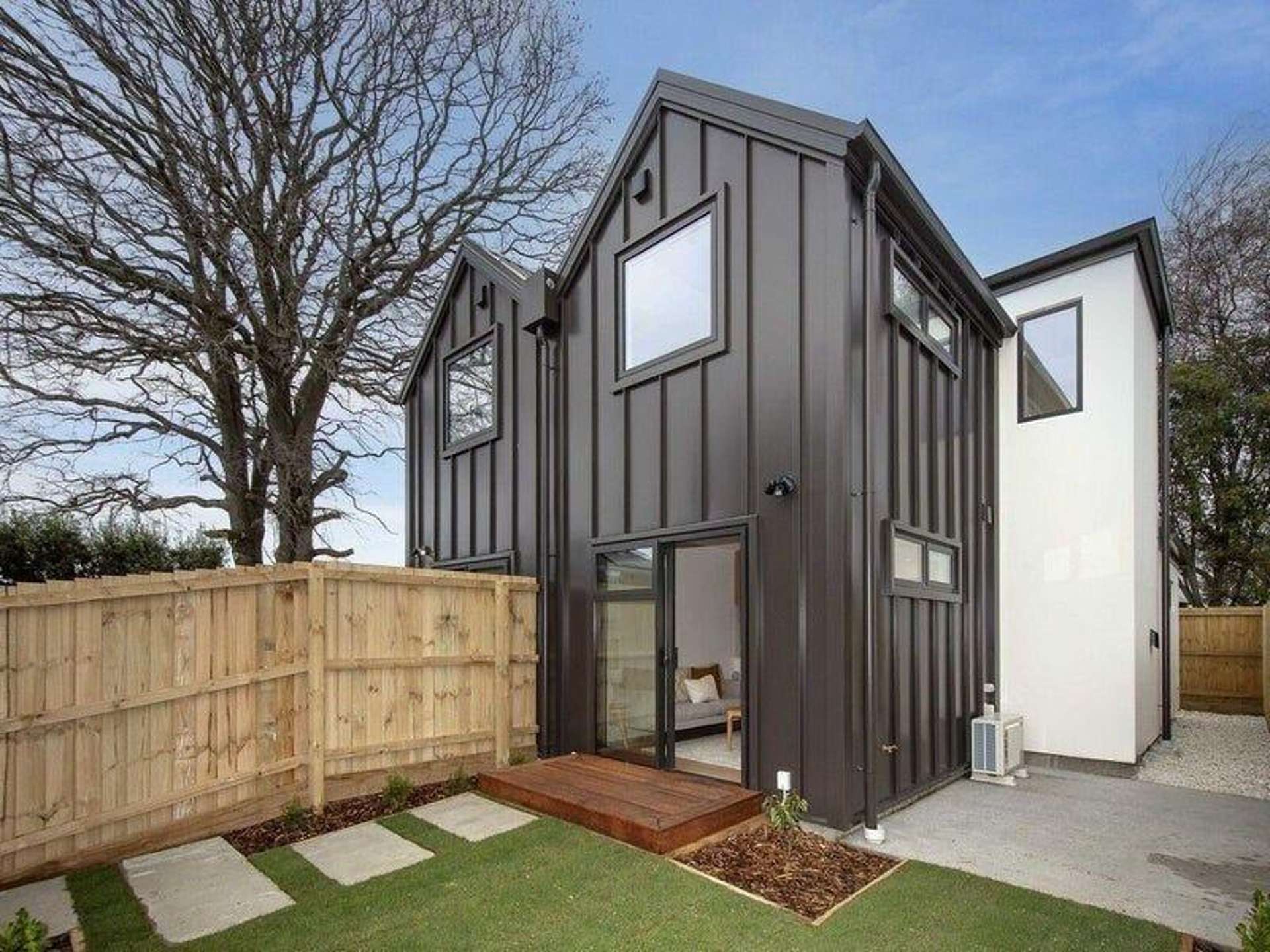 4/26 Hargest Crescent Sydenham_0