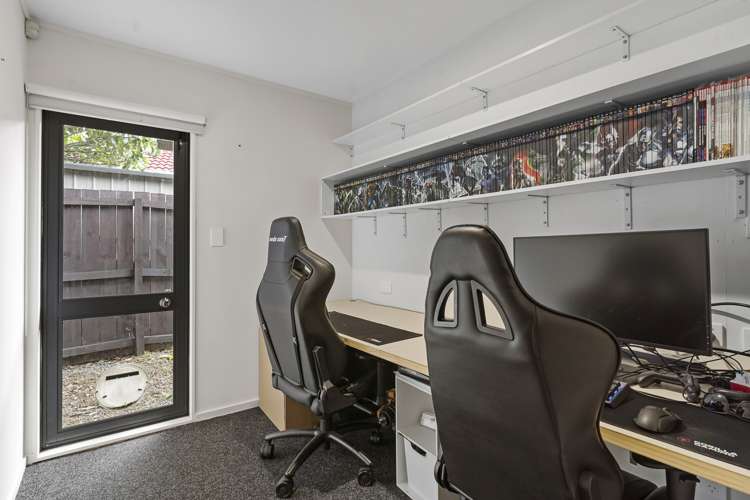 319c Royal Road Massey_13