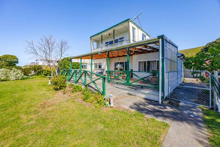 25 Beach Road Porangahau_21