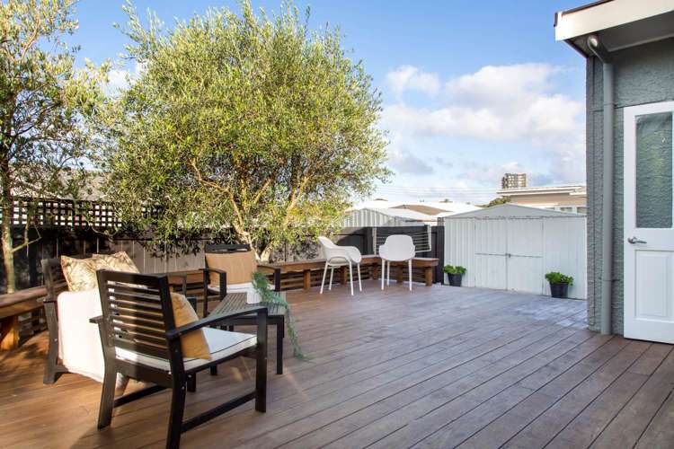 21 Reid Road New Lynn_8