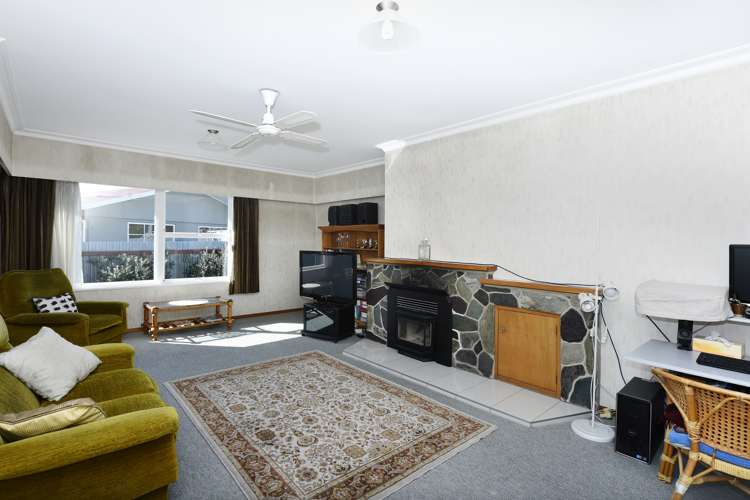 8 Reeves Street Stoke_9