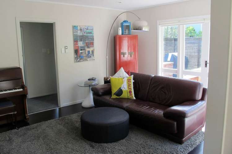 58 Lake Road Northcote_11