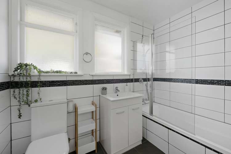 3 Hector Grove Trentham_10