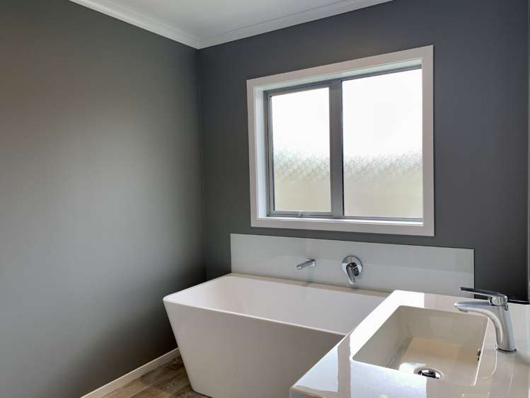 1 Grovedale Square 10629_9