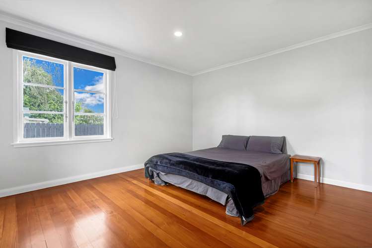 10 Buchanan Road Kingseat_8