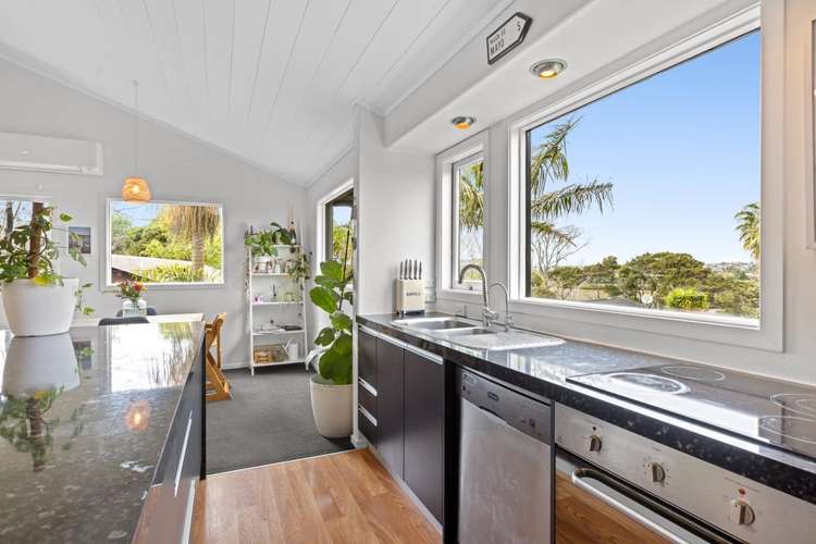 141 Matipo Road Te Atatu Peninsula_8