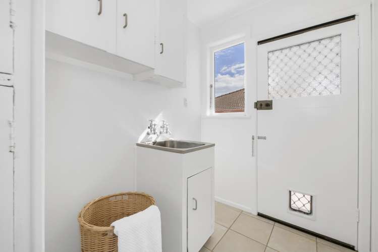 119 Moore Street Howick_12