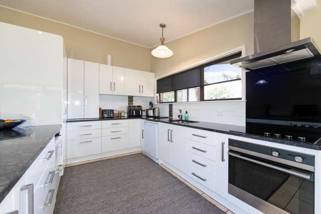 105 Paki Paki Road Longlands_2