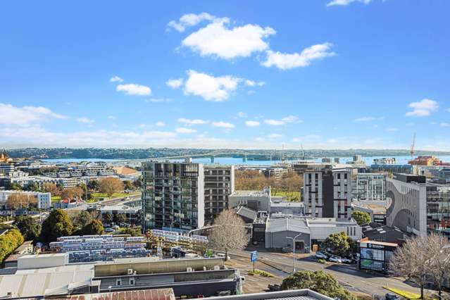 Stunning Apartment With Views To Match