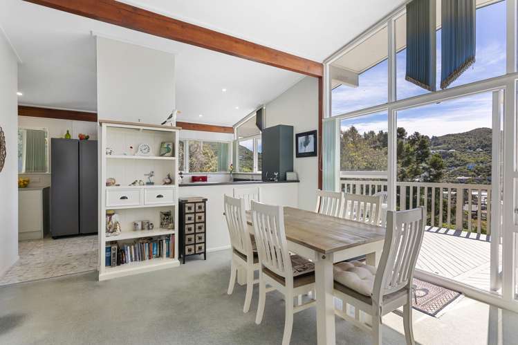 20 Collier Avenue Karori_6