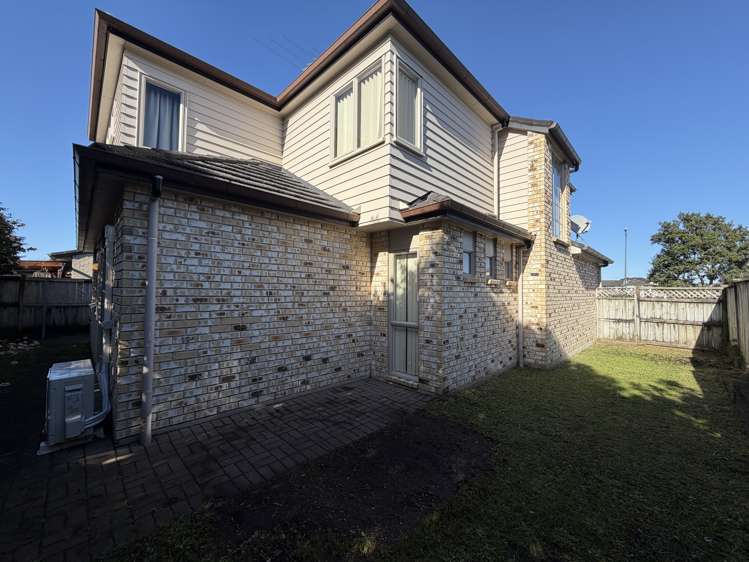 67 Skelligs Drive Flat Bush_17