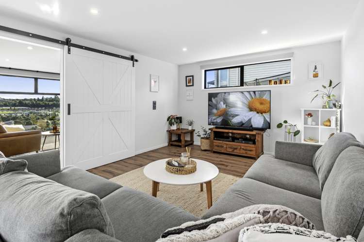 3 Gyle Place Pyes Pa_5