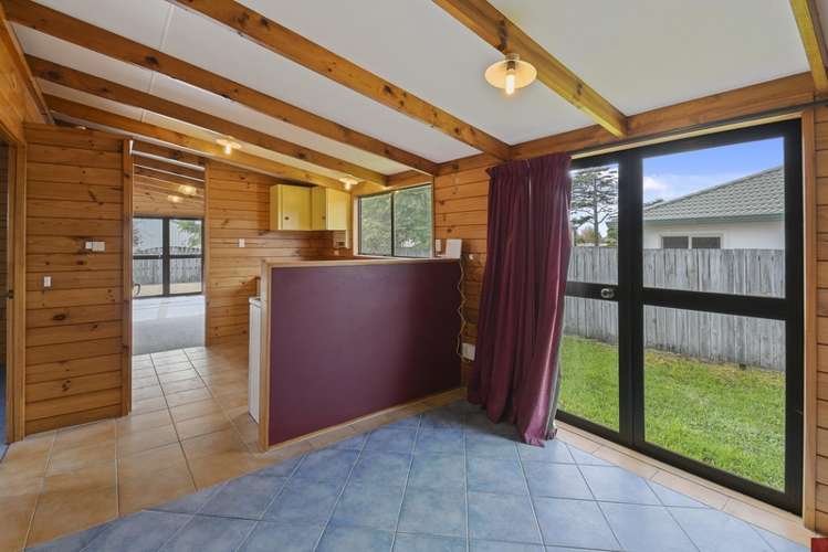1/12 Balmore Place Wattle Downs_5
