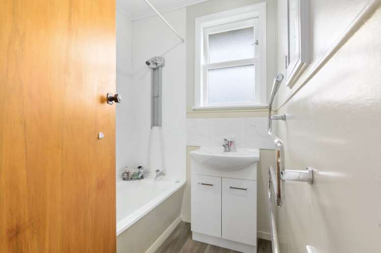 9 Coleridge Drive Enderley_7