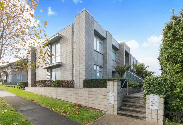 423 Murphys Road Flat Bush_9