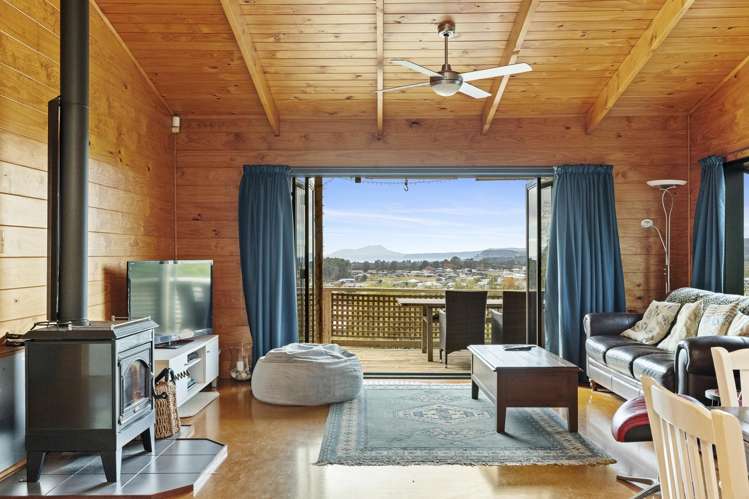 14 Paurini Place Motuoapa_6