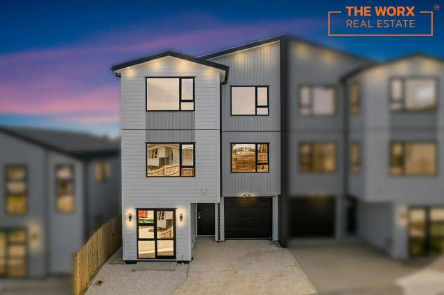 Spacious 6-Bedroom Townhouse for Rent in Manurewa