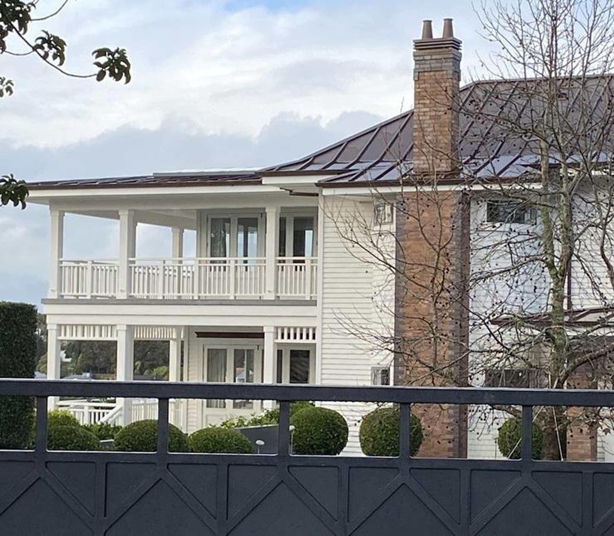 Rich-lister pays more than $17m to buy houses next door to her Remuera mansion