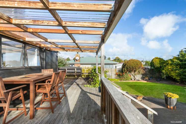 36 Racecourse Road Waiuku_11