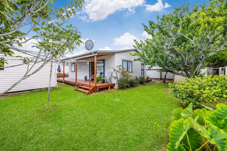 22 Wayne Drive Mangere_15