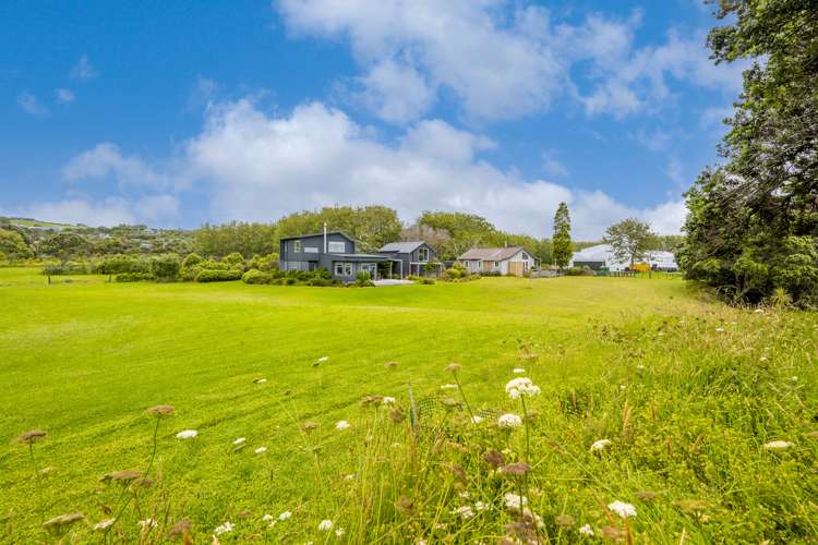 635 Cove Road Waipu_28