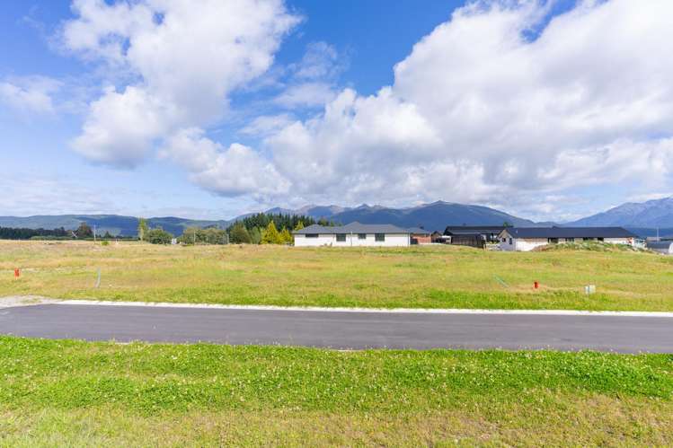 24 Ralph Moir Drive Te Anau_2