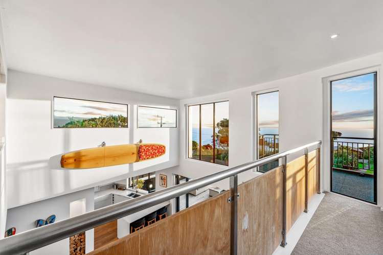 2 Ngatira Road Muriwai_23