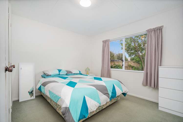 8 Joan Gaskell Drive Whitianga_16