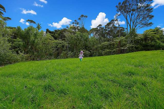 5 A, B, C Chatham Avenue Paremoremo_1