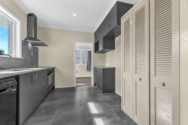 199 Hillsborough Road 1687_2