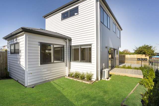 27a Megan Avenue Pakuranga Heights_2