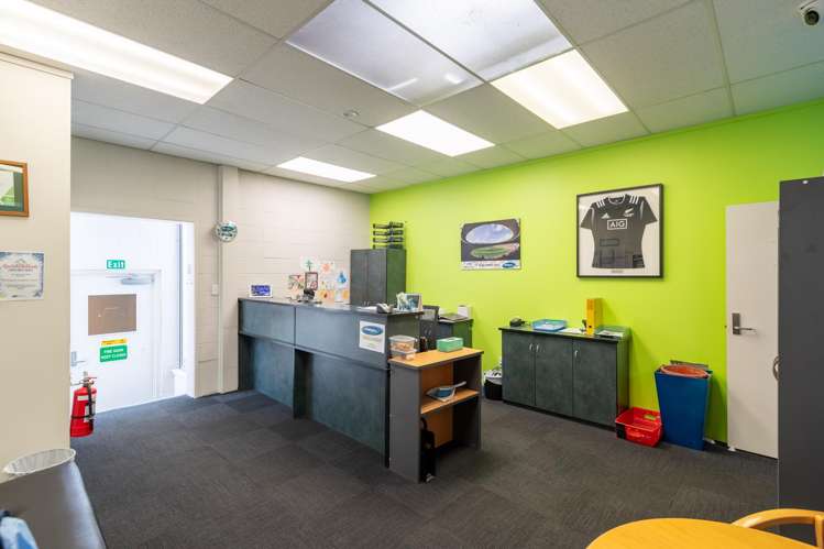 146-148 and 150 Adelaide Road Mt Cook_6