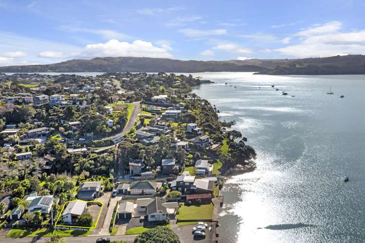 50 Lorenzen Bay Road Raglan_30