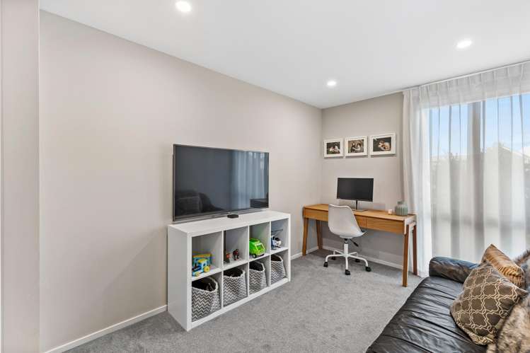 48 Glidepath Road Hobsonville_21