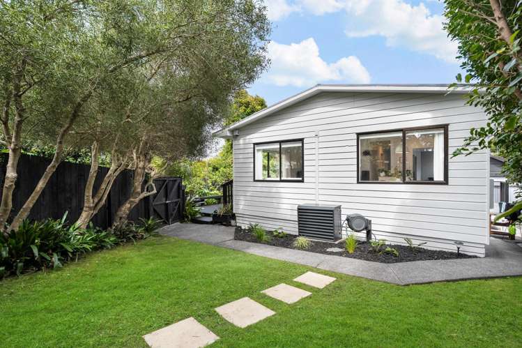 216B Meola Road Point Chevalier_19