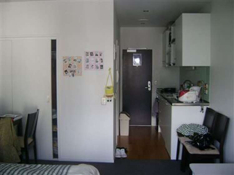 5i/16 Gore Street Auckland Central_3