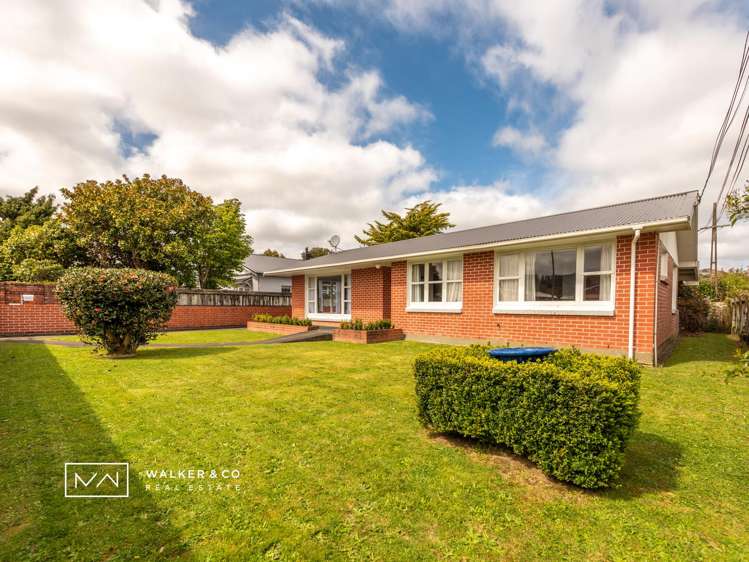 694 Fergusson Drive Elderslea_1