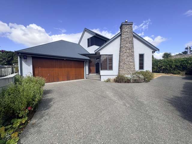 EXCLUSIVE AND EXECUTIVE IN HAVELOCK NORTH