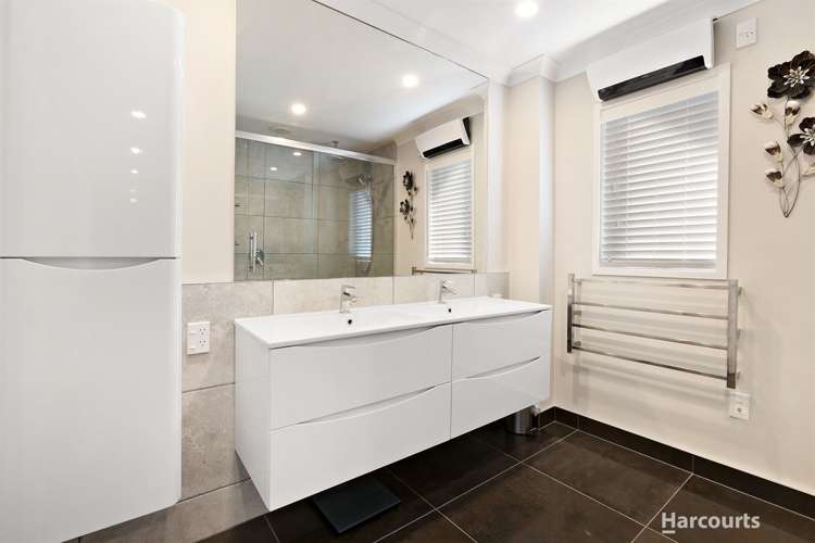 19 Stella Drive Clarks Beach_10