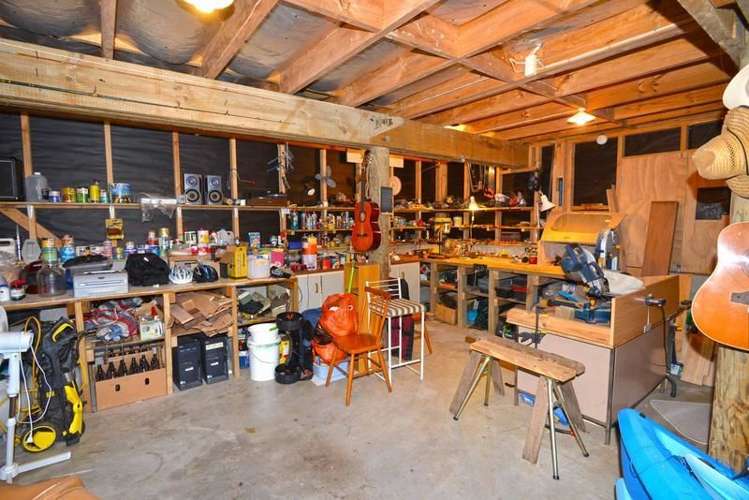 11 Deirdre Place Titirangi_15