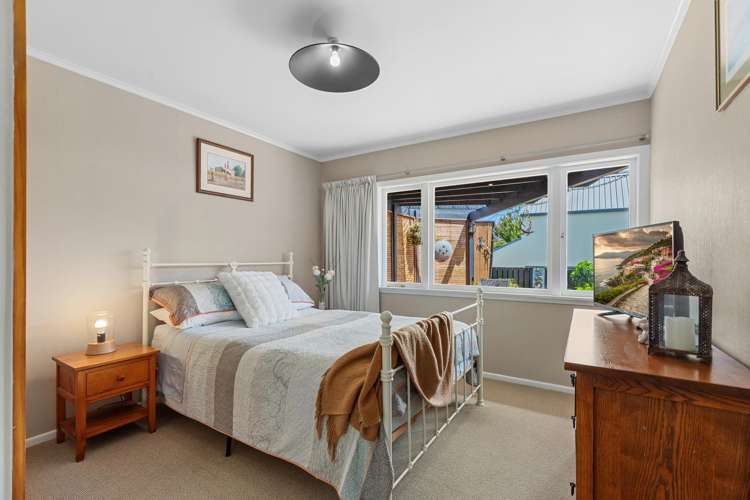 68A Margaret Road Bellevue_13